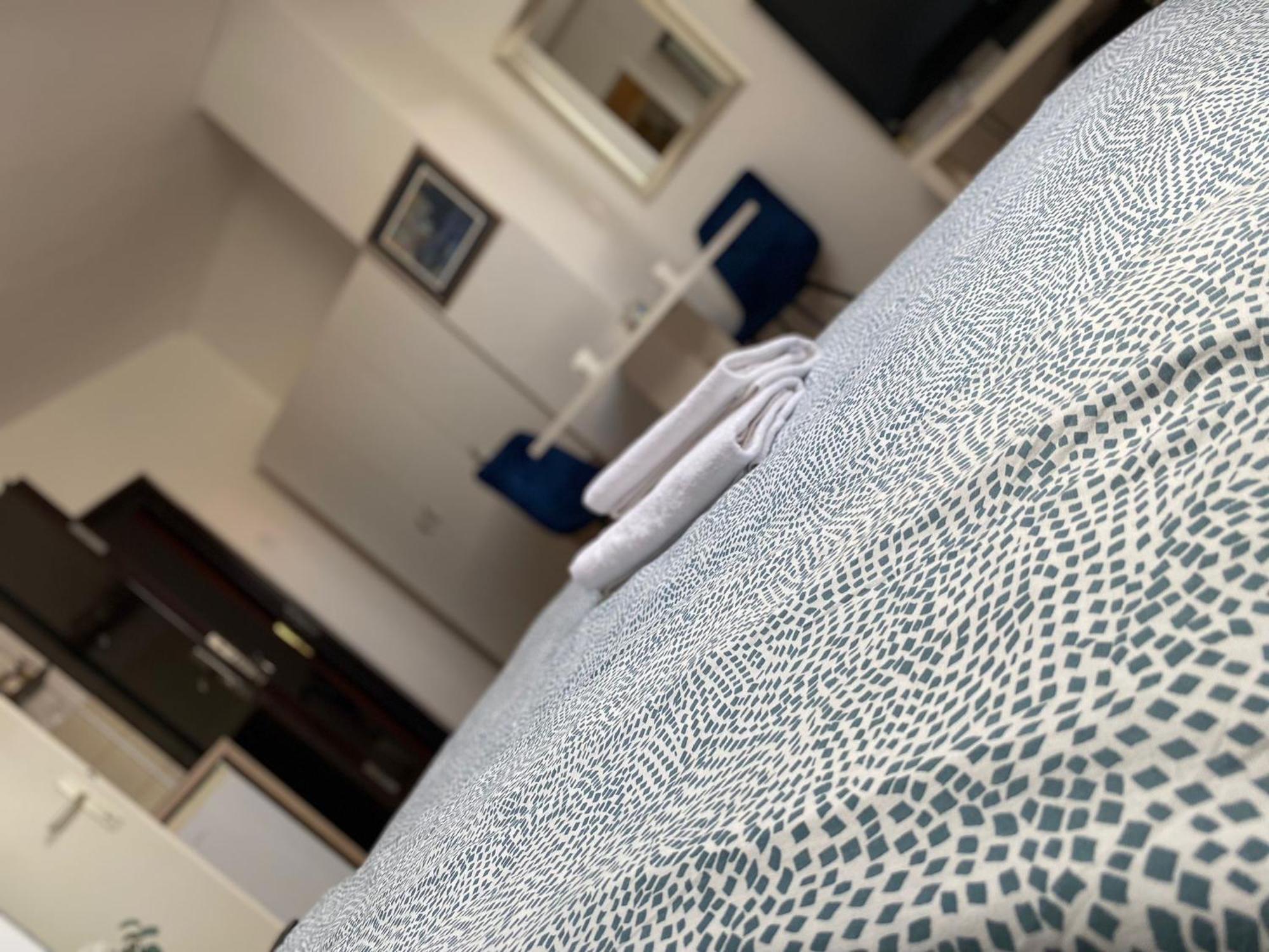 Mia Airport Studio Apartment - 0-24H Self Check In&Out - Parking On Site ヴェリカ・ゴリツァ エクステリア 写真